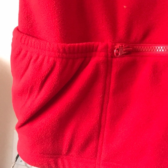 Red Vest - Picture 4 of 5